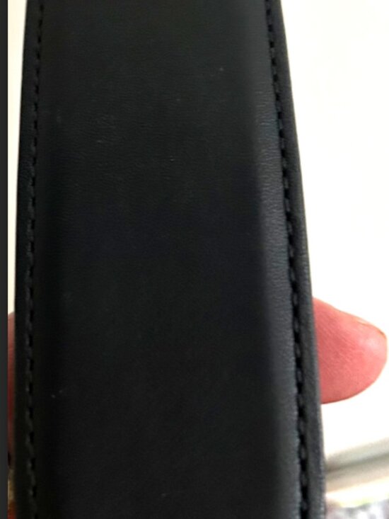 Authentic Gucci Black Smooth Leather Interlocking GG Gold Buckle Belt 80/32 main image 5